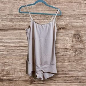 Maidenform shaper nude 2X